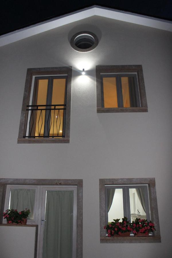 Le Canoniche Nel Matese Albergo Diffuso San Massimo  Kültér fotó
